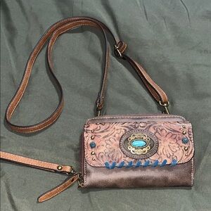 Brown and Blue Embroidered Women's Bag Justin brand